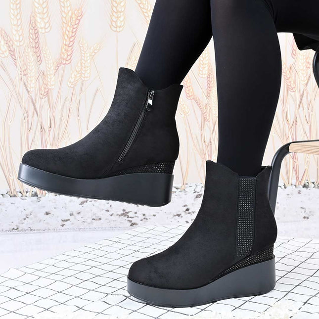 b3c576e83f5db3363cce3aef921d9d25