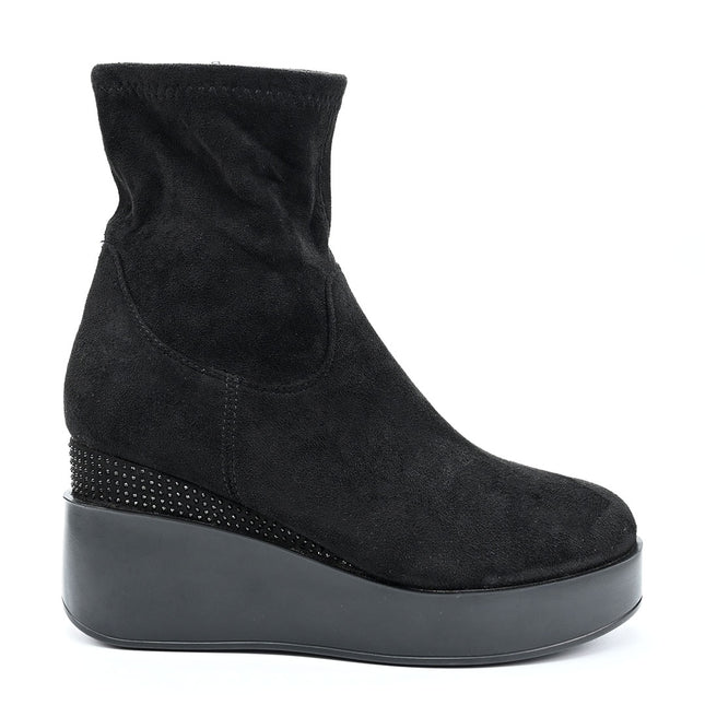 472ce4072efd87a1da4954df88e92a67