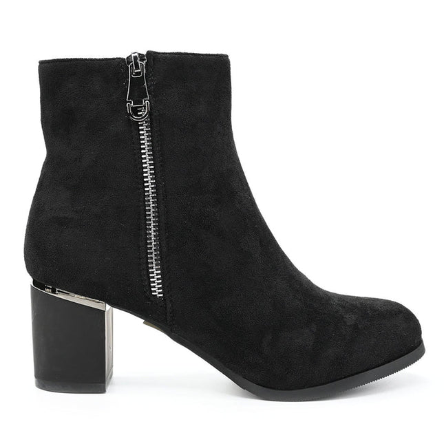 e1ab32db1512a03f28655a2bd3605475