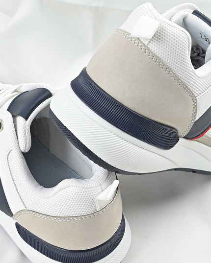 Pantofi sport de barbati cu inseretii din plasa, B4055 - Alb