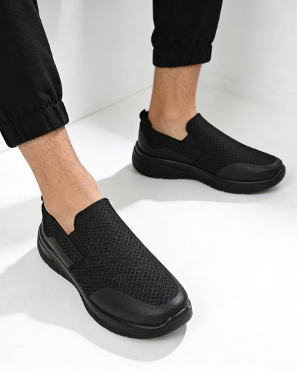 Pantofi sport de barbati din material textil, B4076 - Negru
