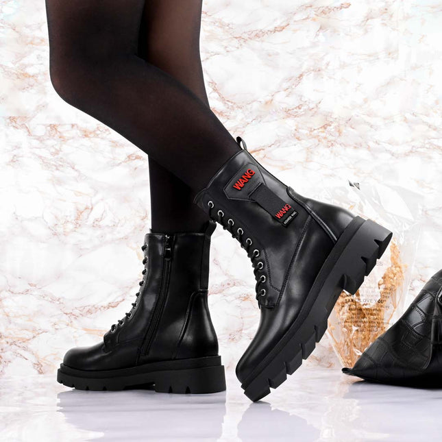 Дамски боти, изработени от екологична кожа с мека вътрешност, GD1018, черни