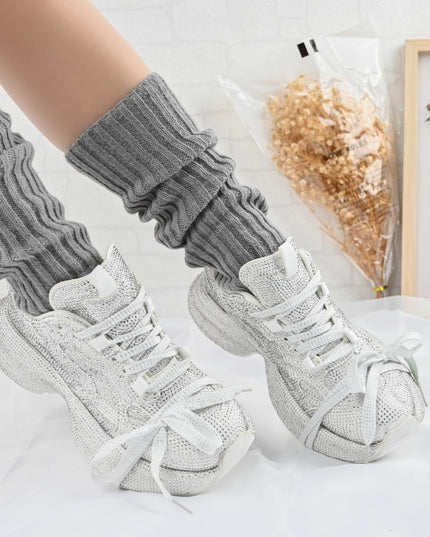 Дамски спортни обувки, изработени от еко-велур кожа, с кристали, D1397, бели