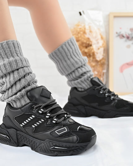 Дамски спортни обувки, с мрежести вложки, D1394, Черни