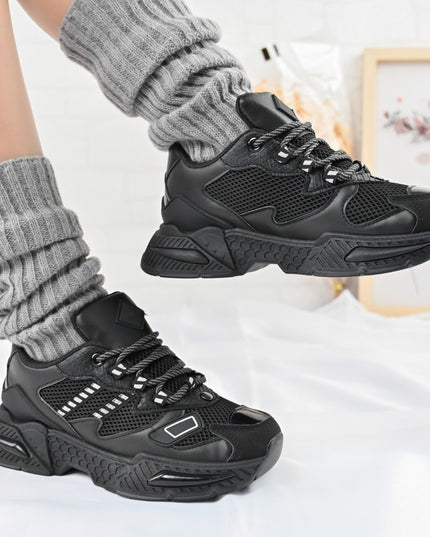 Дамски спортни обувки, с мрежести вложки, D1394, Черни