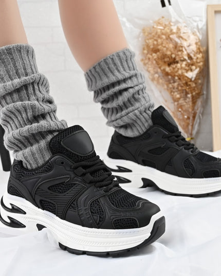 Дамски спортни обувки, с мрежести вложки, D1387, Черни