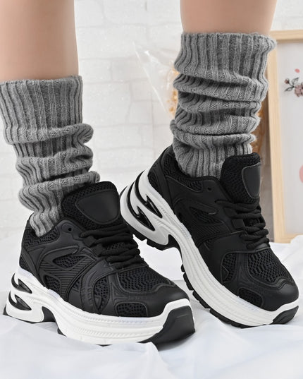 Дамски спортни обувки, с мрежести вложки, D1387, Черни