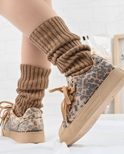 Дамски спортни обувки, изработени от еко-велур кожа, с кристали, D1395, леопард