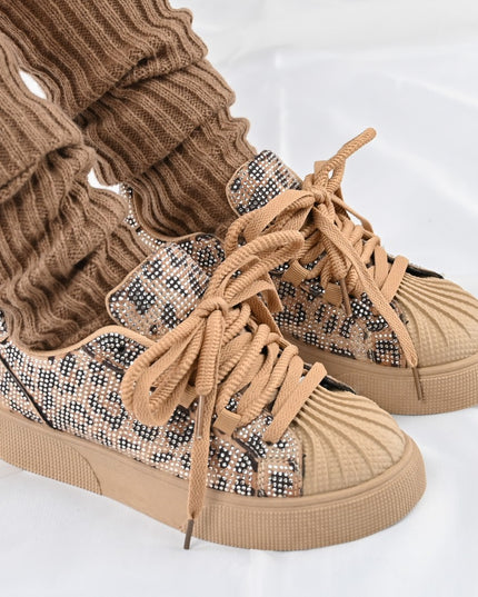 Дамски спортни обувки, изработени от еко-велур кожа, с кристали, D1395, леопард