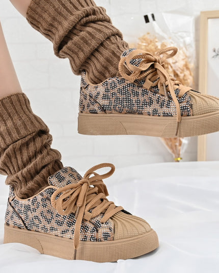 Дамски спортни обувки, изработени от еко-велур кожа, с кристали, D1395, леопард