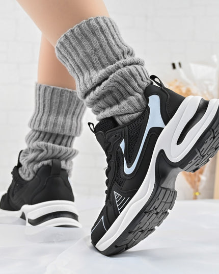 Дамски спортни обувки, с мрежести вложки, D1407, Черни