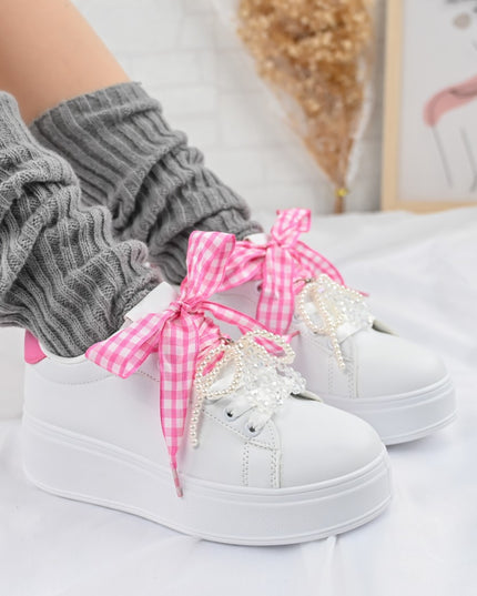 Дамски спортни обувки, изработени от екокожа, с перлена панделка, D1376, бели с розово