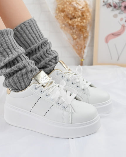 Дамски спортни обувки, изработени от екокожа, D1373, бели със златно