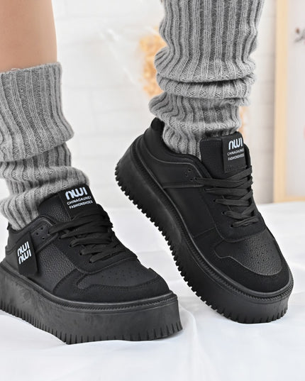 Дамски спортни обувки, изработени от еко кожа, D1366, черни