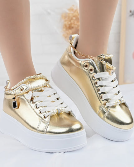 Дамски спортни обувки, изработени от екокожа, с декоративна верижка, D1372, златисти