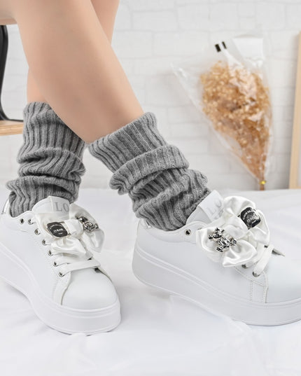 Дамски спортни обувки, изработени от екологична кожа, с панделка, D1356, бели