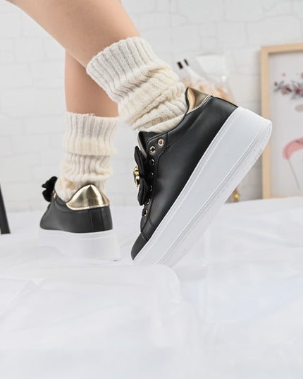 Дамски спортни обувки, изработени от екологична кожа, с панделка Mantarme, D1356, черни