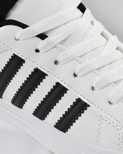 Дамски спортни обувки, D1310, Изработени от екологична кожа, Бяло с Черно