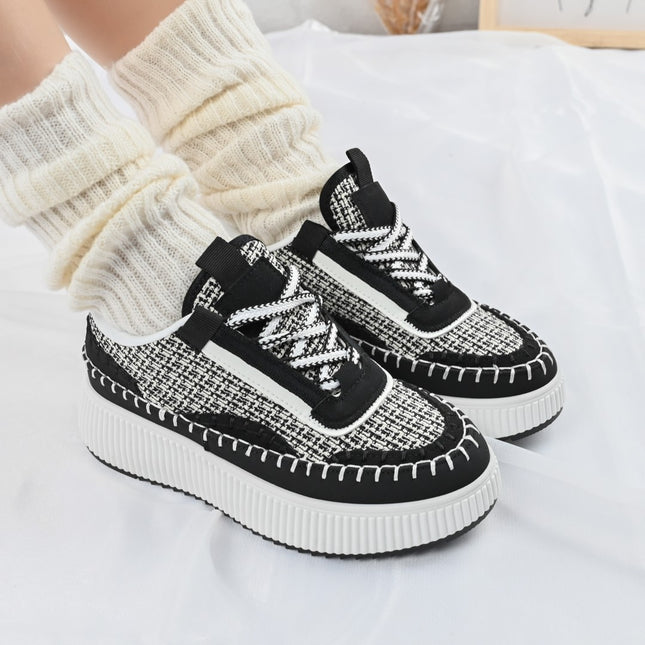 Дамски спортни обувки, изработени от текстил, D1325, черни