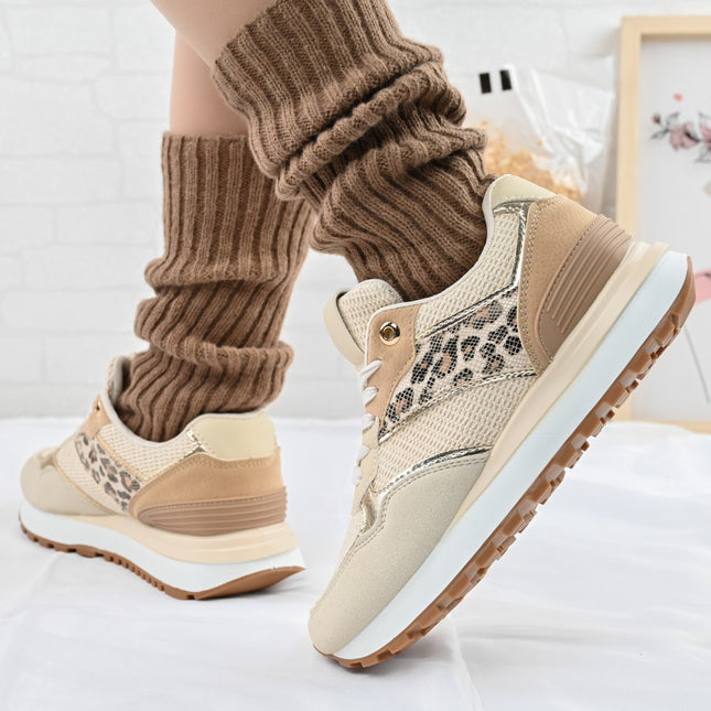 Дамски спортни обувки, изработени от текстилен материал, D1404, бежов с леопард