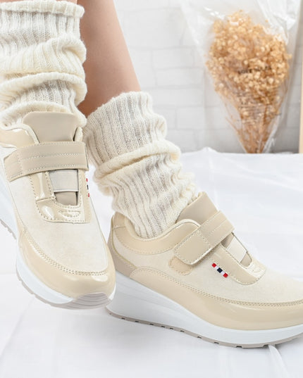 Дамски спортни обувки, Изработени от еко кожа, С платформа подметка, D1331, Бежов