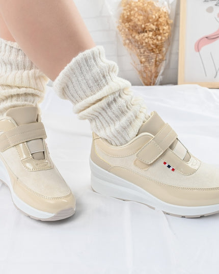 Дамски спортни обувки, Изработени от еко кожа, С платформа подметка, D1331, Бежов