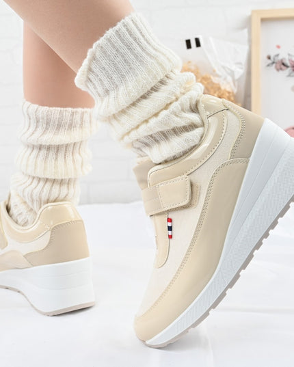 Дамски спортни обувки, Изработени от еко кожа, С платформа подметка, D1331, Бежов