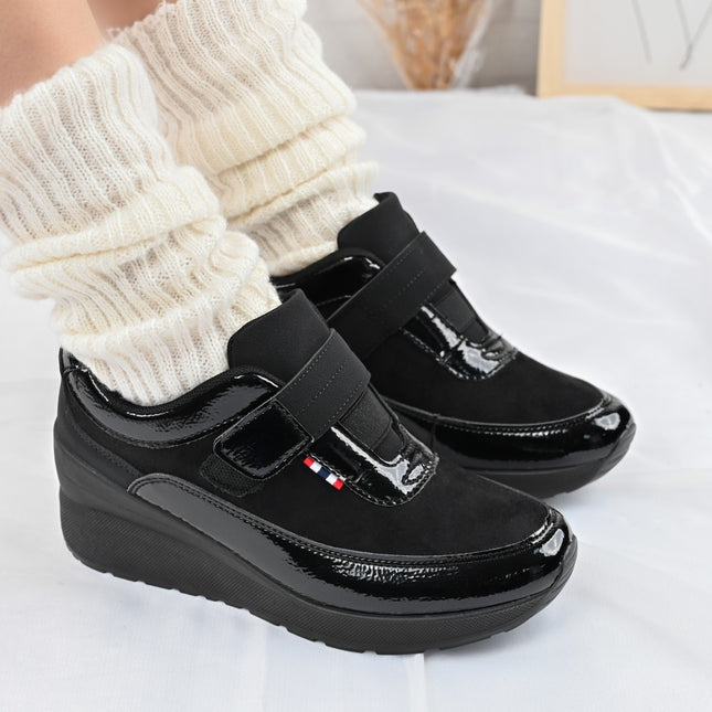 Дамски спортни обувки, Изработени от еко кожа, С платформа подметка, D1331, Черни