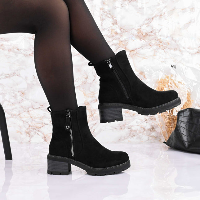 4b0097bdbacbe7f356e7f62e71b3fc37